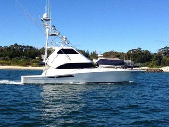 64' Riviera 2004 Yacht For Sale